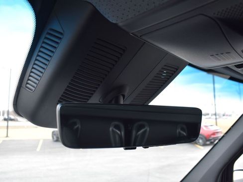 Used 2024 Mercedes-Benz Sprinter 3500 w/ Parking Package image 21