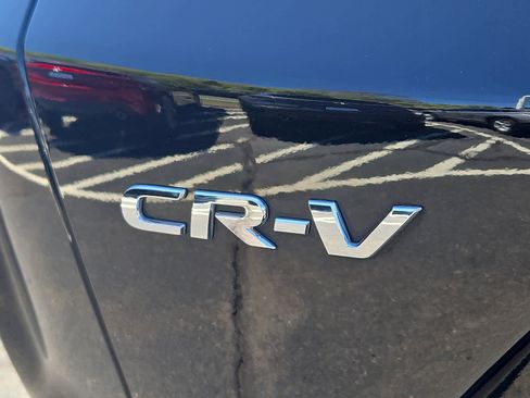 Used 2020 Honda CR-V Touring image 30