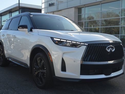 Certified 2026 INFINITI QX60 Autograph w/ Dark Cargo Package image 3