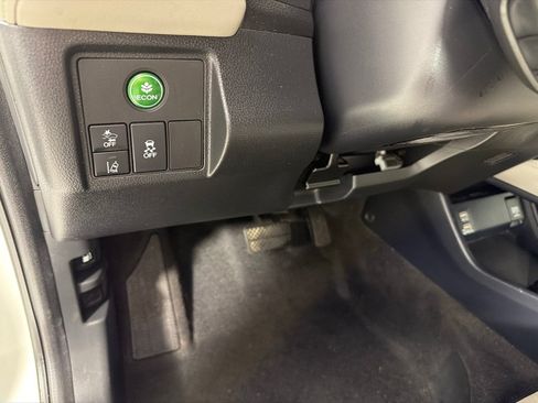 Used 2022 Honda HR-V EX-L image 14