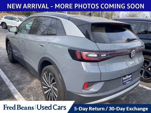 Used 2023 Volkswagen ID.4 Pro S Plus image 4