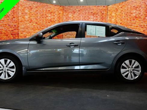 Certified 2023 Nissan Sentra S FWD image 4