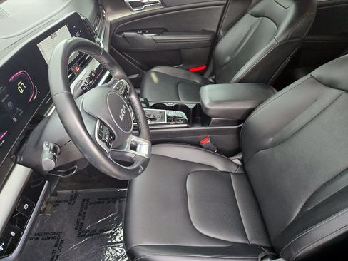 Used 2024 Kia Sportage EX AWD/4WD image 18