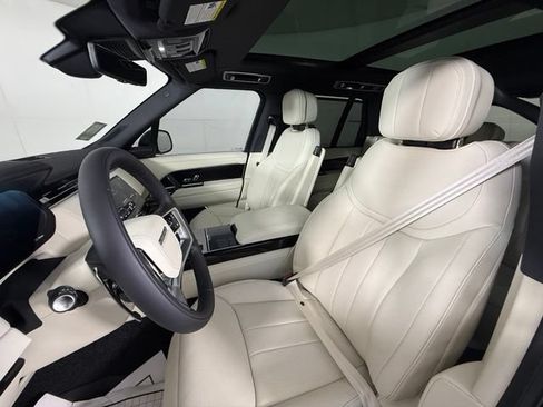 New 2026 Land Rover Range Rover SE AWD/4WD image 17