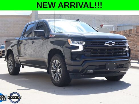 Used 2023 Chevrolet Silverado 1500 RST w/ Z71 Off-Road Package AWD/4WD image 1
