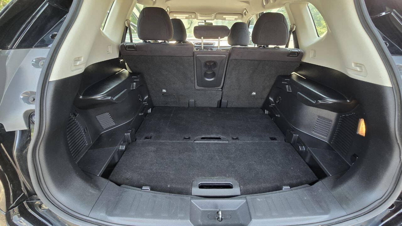 Used 2015 Nissan Rogue S AWD/4WD image 14