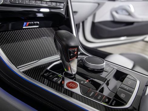 Used 2025 BMW M8 Competition AWD/4WD image 33