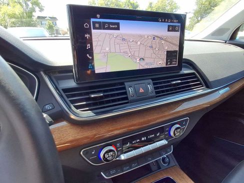 Certified 2023 Audi Q5 2.0T Premium Plus w/ Premium Plus Package AWD/4WD image 20
