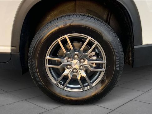 New 2026 GMC Acadia Elevation FWD image 11