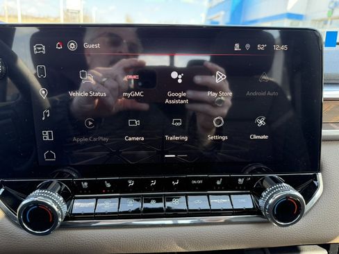 New 2026 GMC Canyon Denali image 18