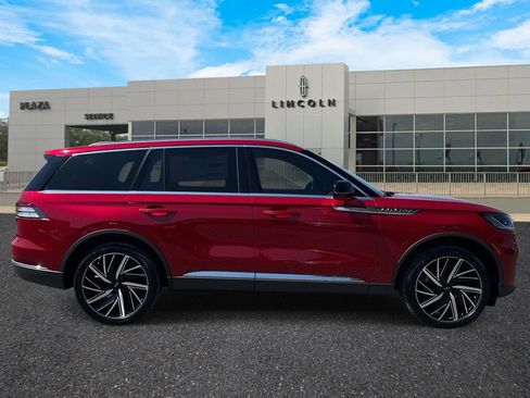New 2025 Lincoln Aviator Reserve w/ Equipment Group 201A image 2