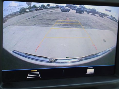 Used 2022 GMC Sierra 1500 Elevation w/ LPO, Elevation Black Package image 16