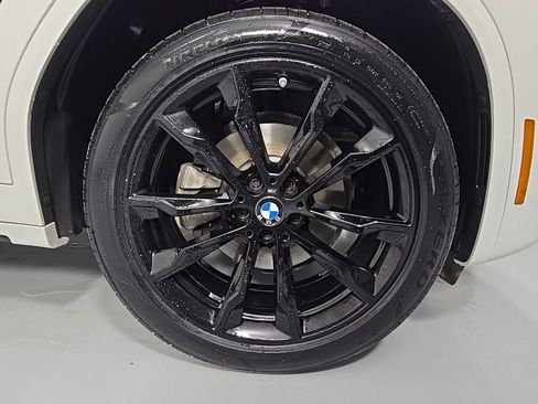 Used 2022 BMW X3 xDrive30i w/ M Sport Package image 10