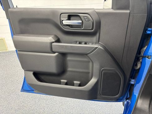 Used 2024 Chevrolet Silverado 1500 Custom w/ Turbomax Blackout Package AWD/4WD image 30