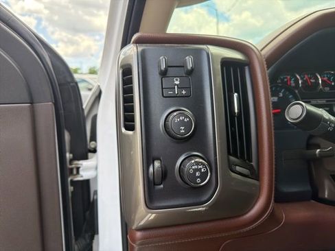 Used 2018 Chevrolet Silverado 3500 High Country w/ Duramax Plus Package AWD/4WD image 16