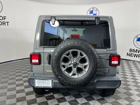 Used 2020 Jeep Wrangler Unlimited Sport image 11