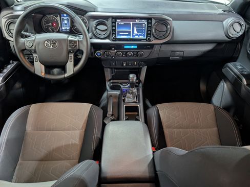 Used 2023 Toyota Tacoma TRD Off-Road AWD/4WD image 13