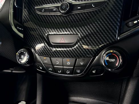 Used 2017 Chevrolet Cruze LT w/ Convenience Package image 43