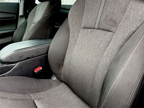 Used 2024 Honda Accord Sport image 11