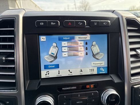 Used 2018 Ford F450 Platinum w/ Platinum Ultimate Package AWD/4WD image 9