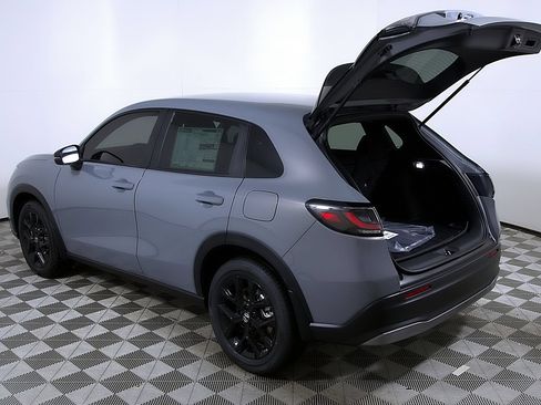 Used 2024 Honda HR-V Sport image 10