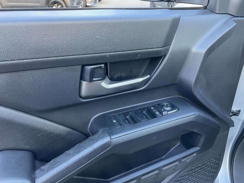 Used 2024 Toyota Tacoma TRD Off-Road image 23