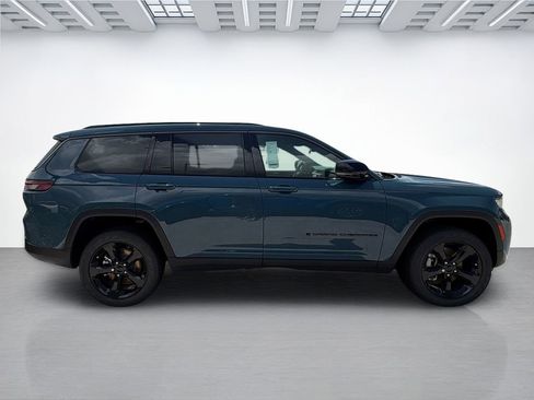 New 2026 Jeep Grand Cherokee L Limited RWD image 4