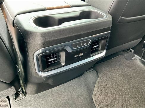 Used 2024 Chevrolet Silverado 2500 High Country w/ High Country Premium Package image 27