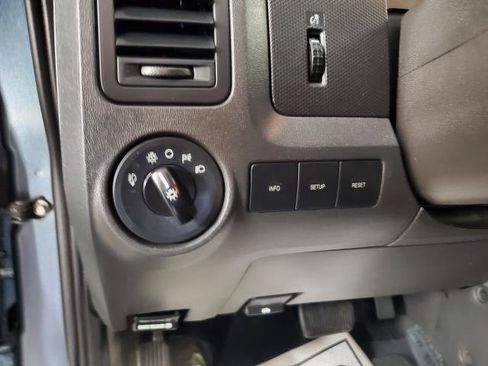 Used 2012 Ford Escape XLT AWD/4WD image 16