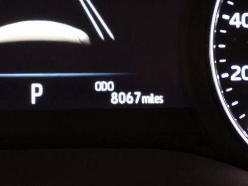 Used 2024 Toyota Sienna Platinum image 14