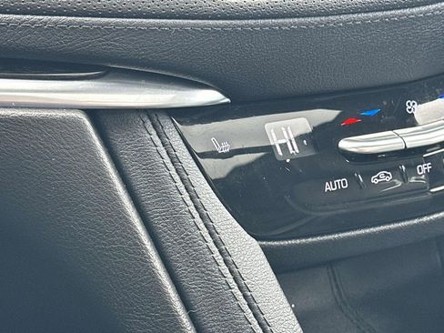 Certified 2023 Cadillac XT5 Premium Luxury image 30