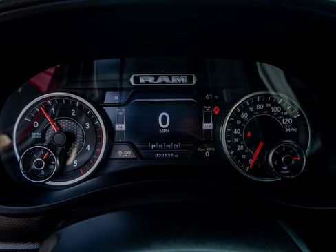 Used 2019 RAM 3500 Laramie image 20