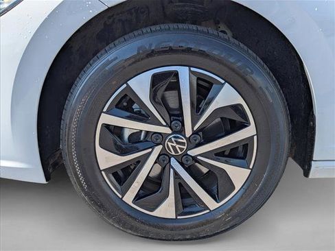 Used 2024 Volkswagen Jetta S FWD image 9