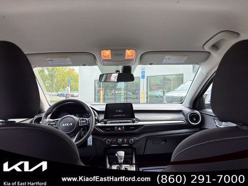 Used 2023 Kia Forte LXS FWD image 20