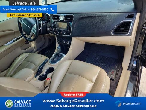 Used 2012 Chrysler 200 Limited FWD image 11