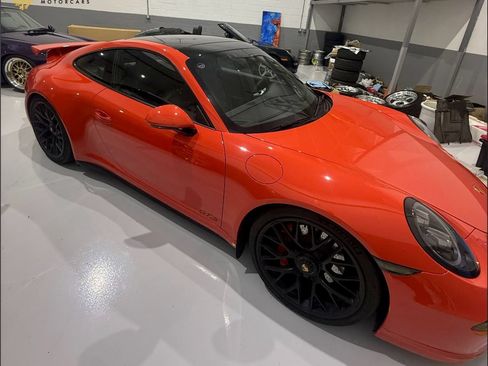 Used 2016 Porsche 911 Carrera GTS RWD image 1
