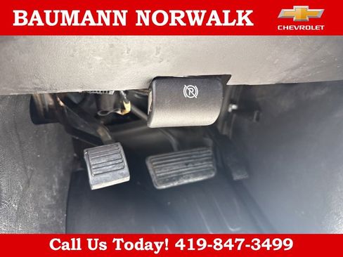 Used 2007 GMC Savana 2500 RWD image 15