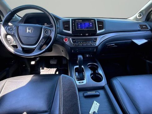 Used 2017 Honda Pilot EX-L image 7