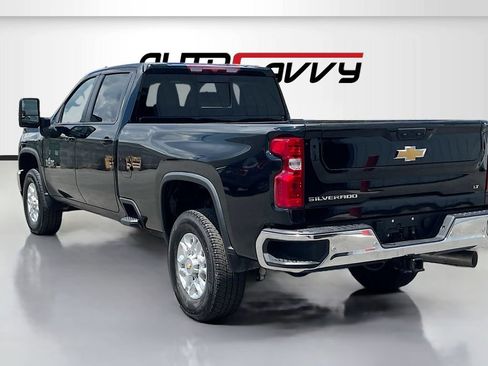Used 2025 Chevrolet Silverado 3500 LT w/ Texas Edition AWD/4WD image 5