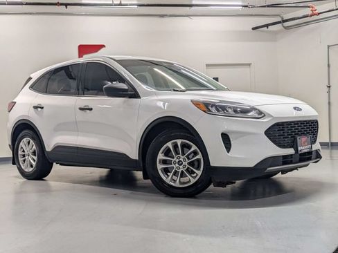 Used 2022 Ford Escape S FWD image 2