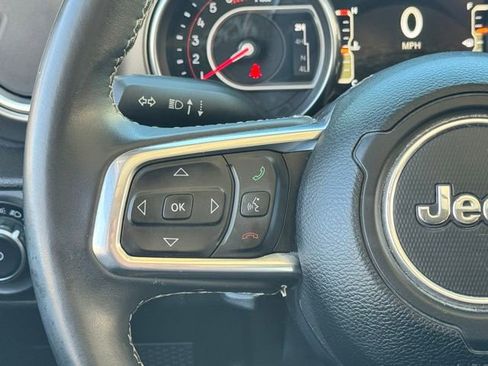 Used 2018 Jeep Wrangler Unlimited Rubicon AWD/4WD image 16