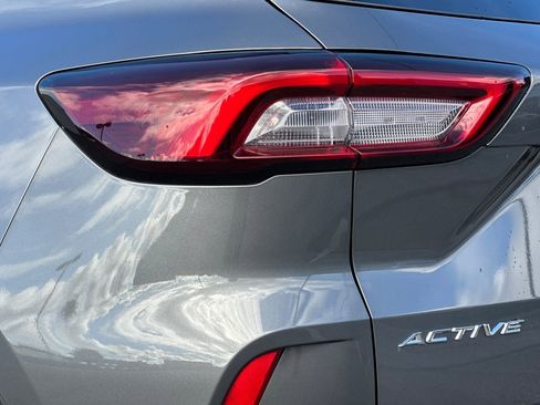 Used 2025 Ford Escape Active image 29