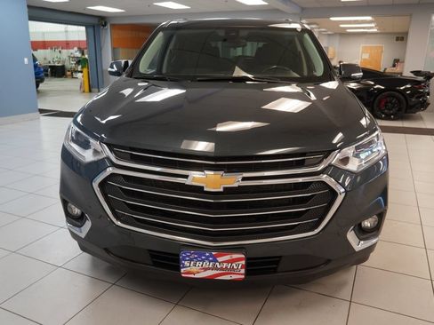 Used 2020 Chevrolet Traverse LT w/ Driver Confidence II Package AWD/4WD image 15