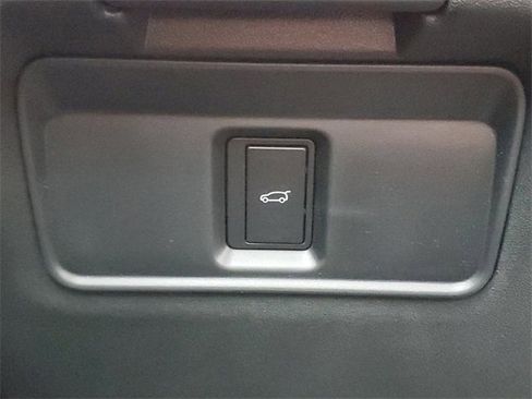 New 2026 Land Rover Range Rover Evoque S image 33