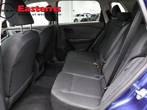 Used 2023 Nissan Rogue S AWD/4WD image 21