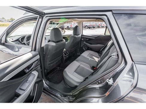 Used 2025 Subaru Outback Onyx Edition image 23