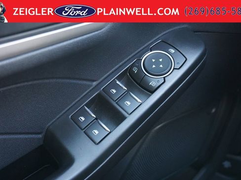 Used 2022 Ford Escape SE AWD/4WD image 27