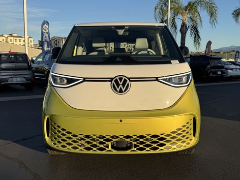 New 2025 Volkswagen ID. Buzz 1st Edition image 5