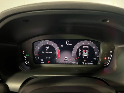 Used 2025 Acura ADX A-Spec image 14