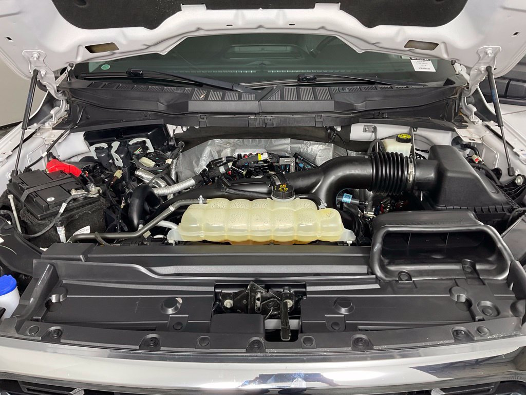 Used 2021 Ford F150 XLT w/ Equipment Group 302A High RWD image 9
